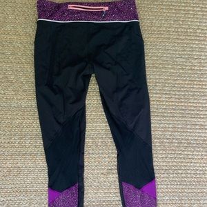 Lululemon size 6 leggings